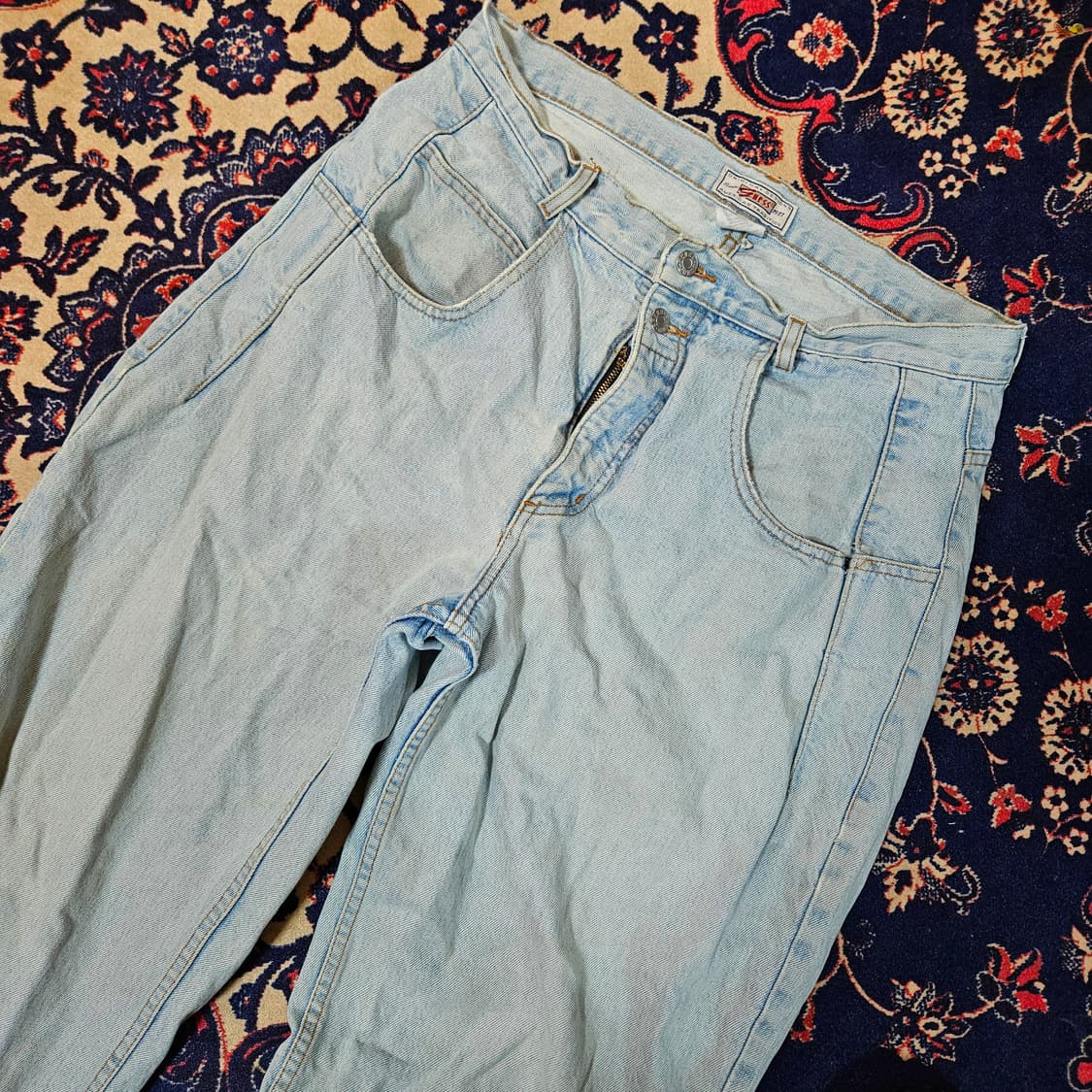 게스(GUESS) 80's 빈티지 투버튼 루즈핏 테이퍼드 데님팬츠 34 상품이미지2