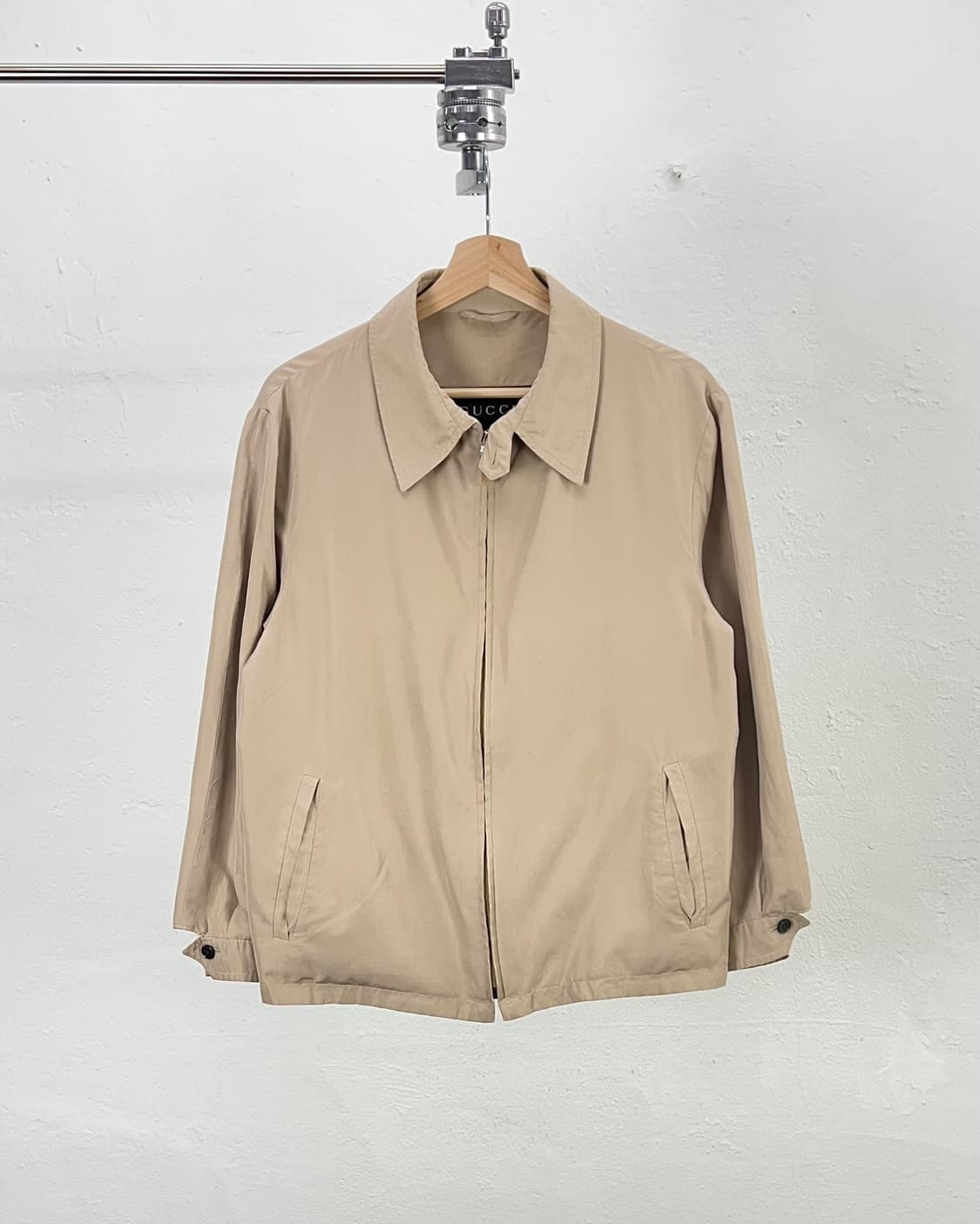 구찌 베이지 해링턴 플레인 블루종 자켓 상품이미지1