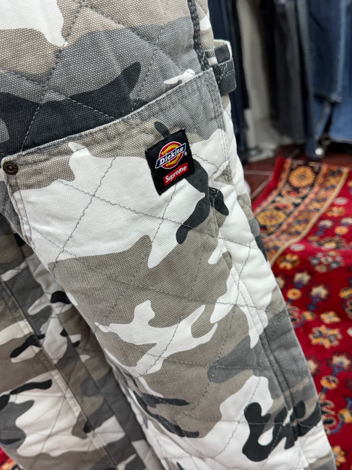 슈프림 X 디키즈 퀄티드 더블 니 페인터 팬츠 그레이 카모 - 21FW  상품이미지4