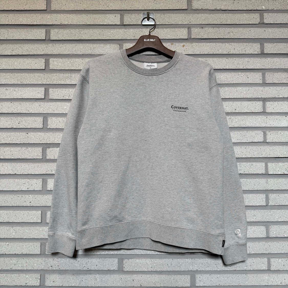 커버낫 슬림핏 그레이 컬러 맨투맨  상품이미지1