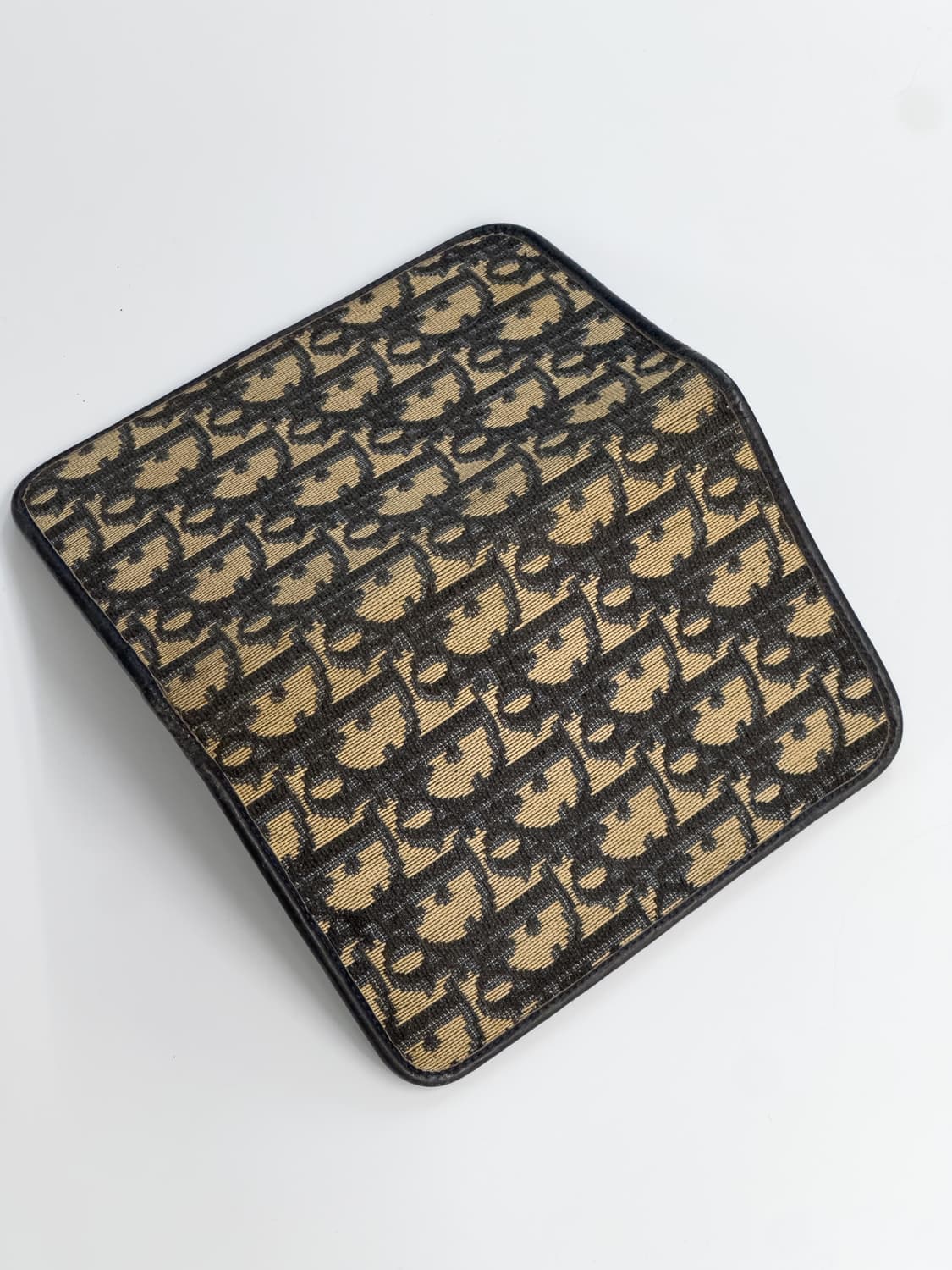 디올 오블리크 여권 지갑 상품이미지1