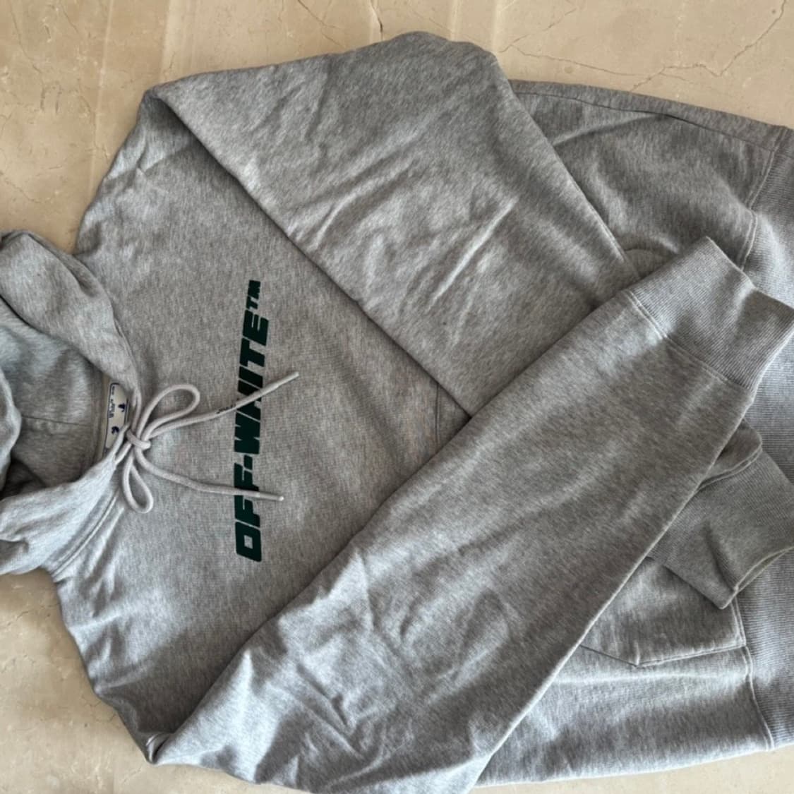 오프화이트 후두  상품이미지1