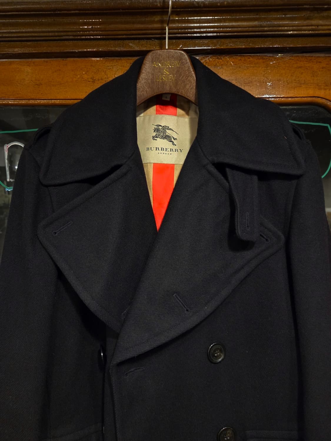 버버리 런던 오피셔코트 상품이미지3