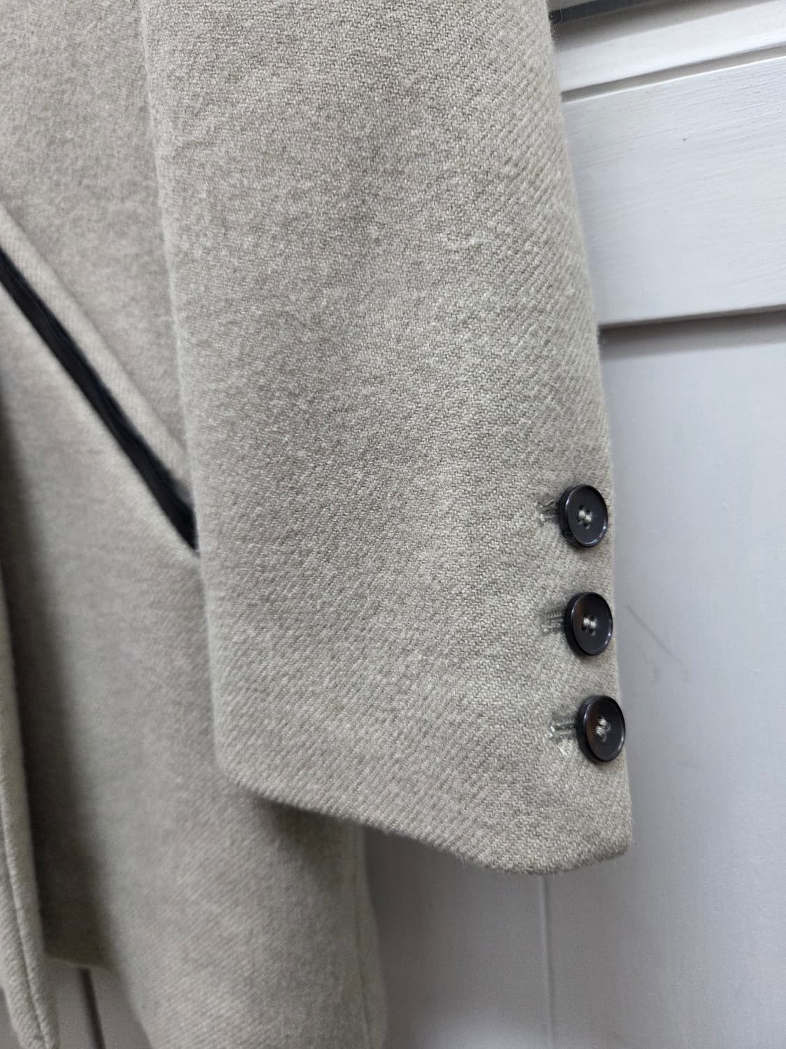 이로 캐리 울 코트 상품이미지3