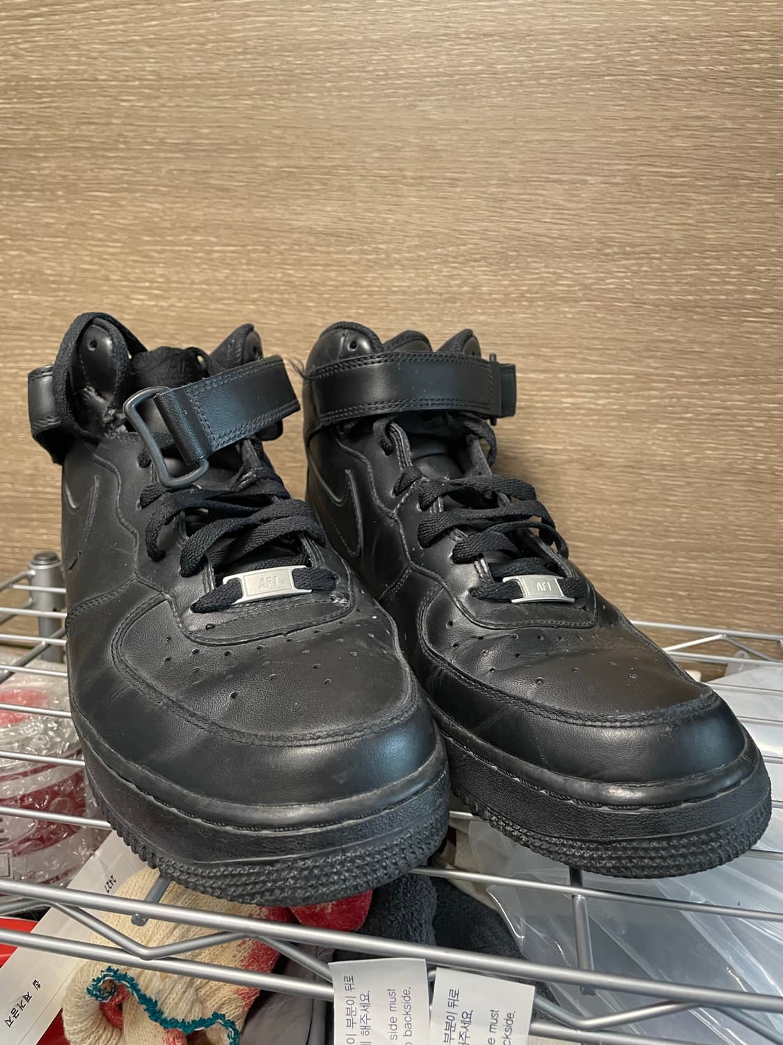 에어포스 미드 블랙 275 상품이미지1