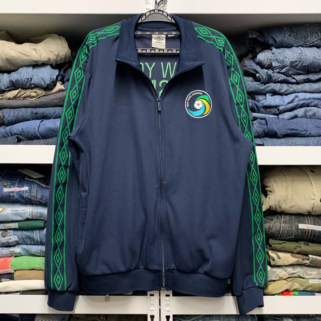 [XL] 엄브로 뉴욕 코스모스 트랙탑 져지 상품이미지2