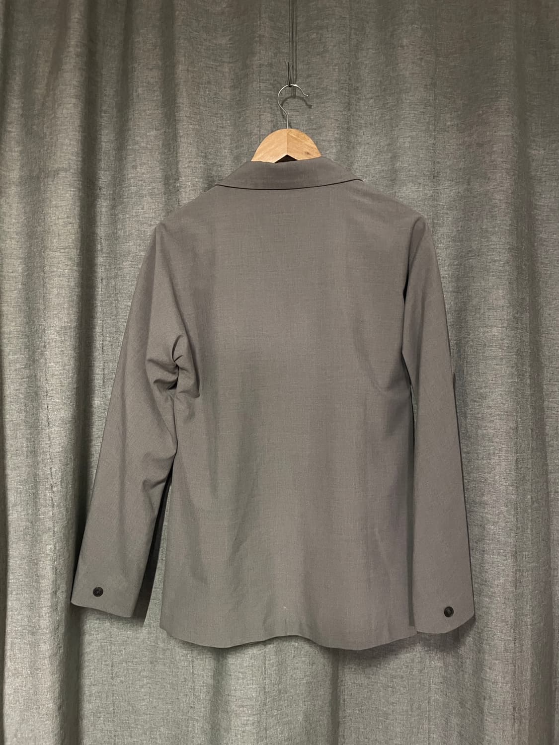 니들스 자켓 상품이미지2