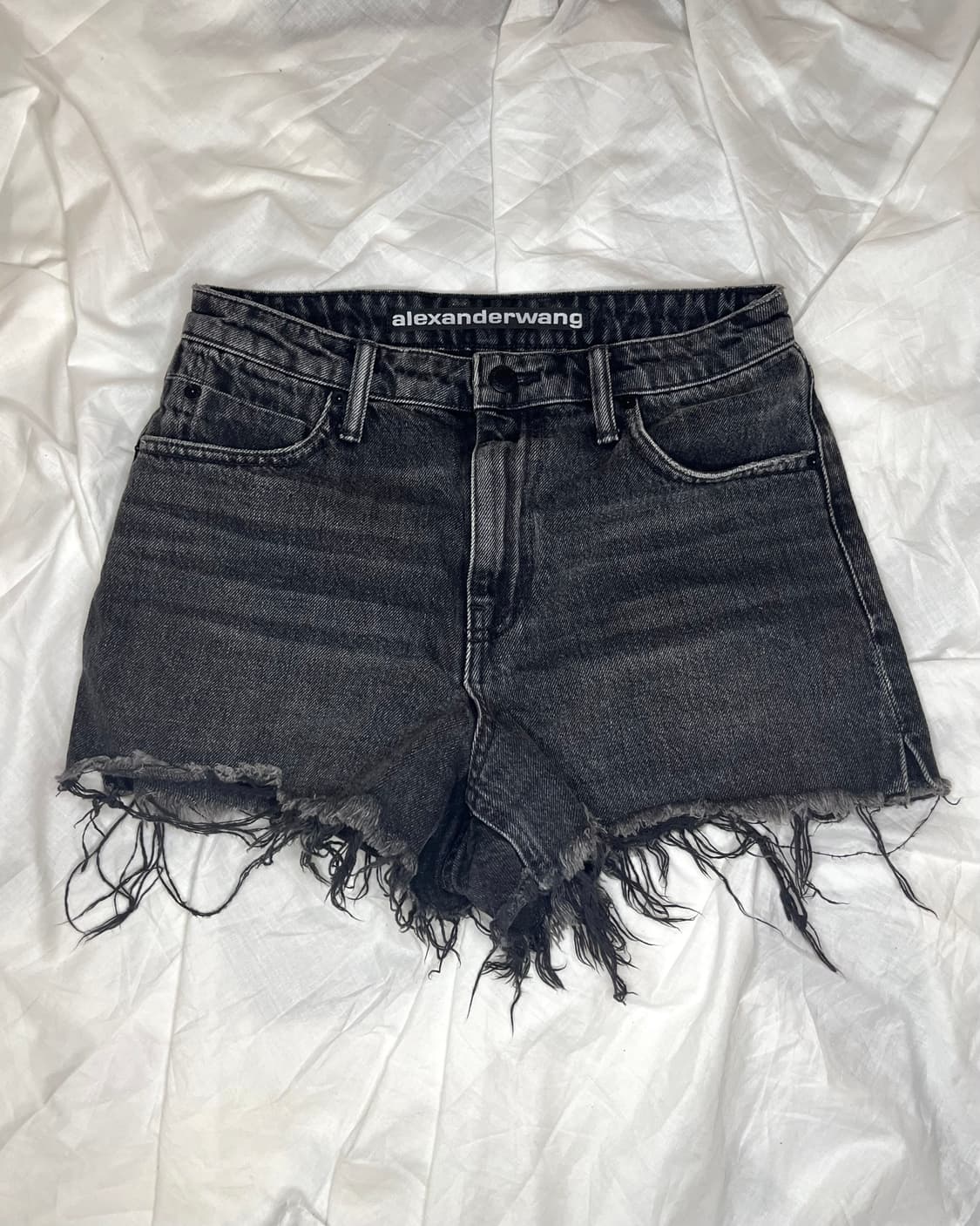 알렉산더왕 바이트 하이라이즈 데님 쇼츠 상품이미지1