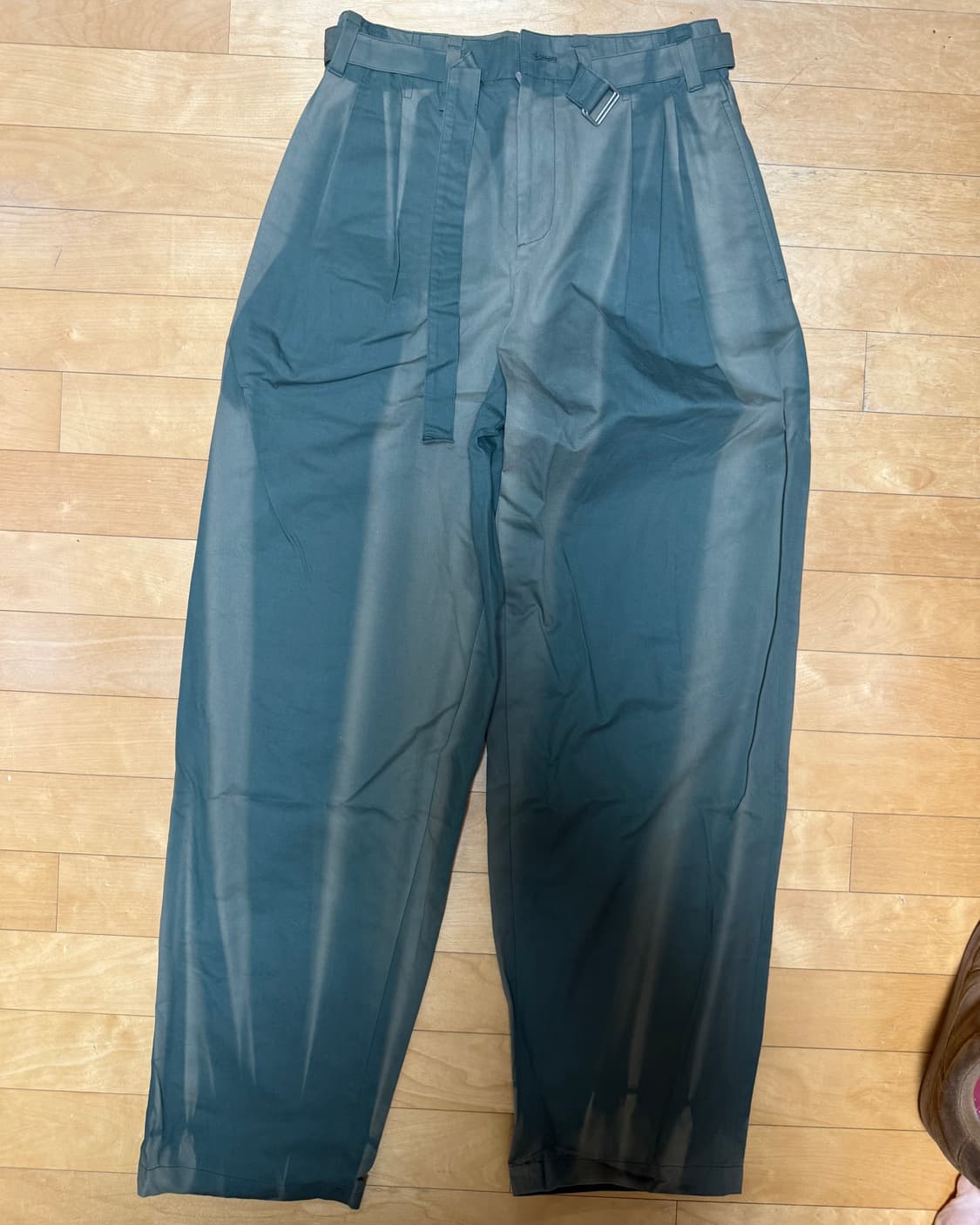 Jiyongkim SS23 belted wide pants 상품이미지2