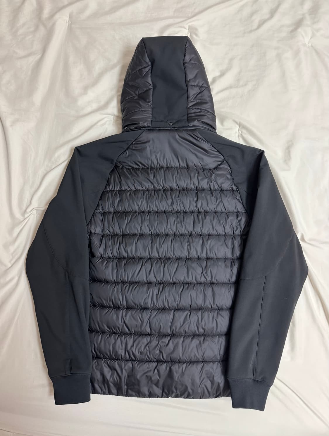 Cp컴퍼니 고글 쉘 패딩 자켓 블랙 52사이즈 상품이미지2