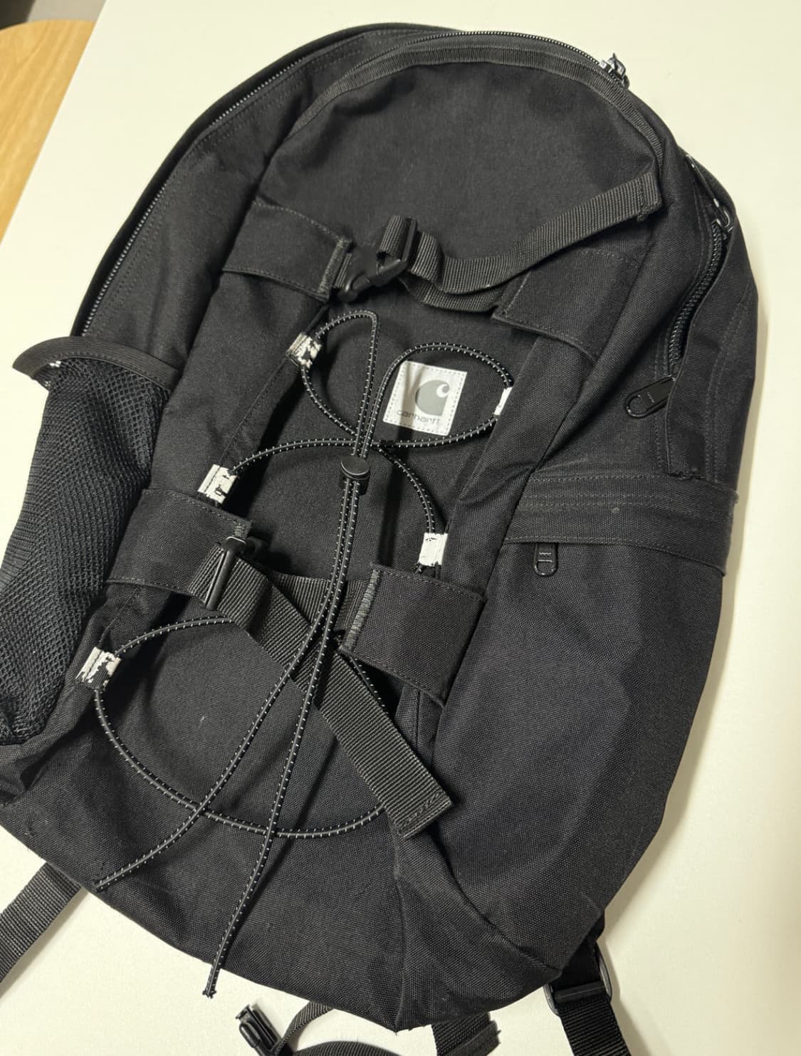 칼하트 킥플립 백팩 블랙  상품이미지1