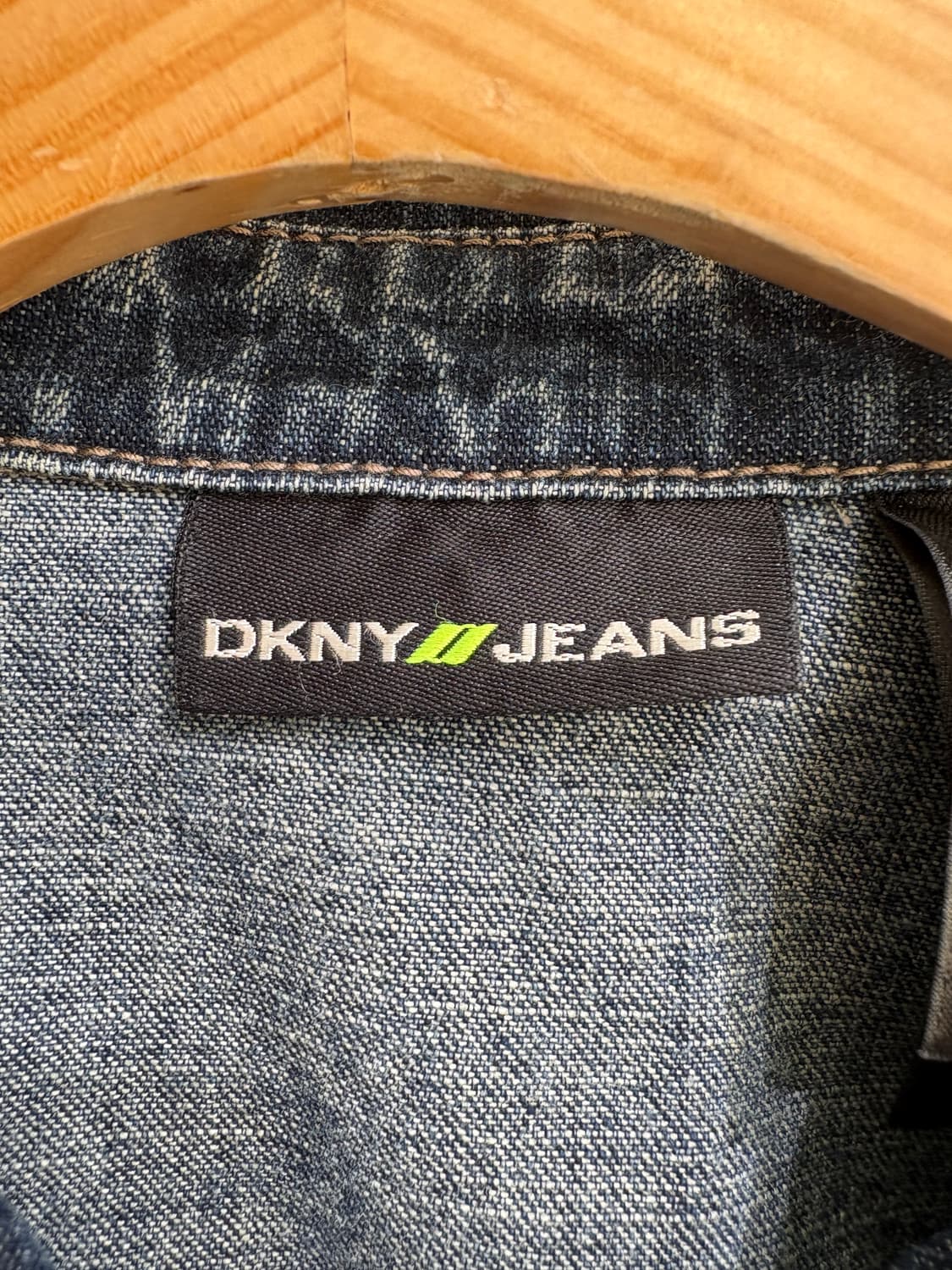DKNY JEANS (Made in Hong Kong) 데님자켓 상품이미지6