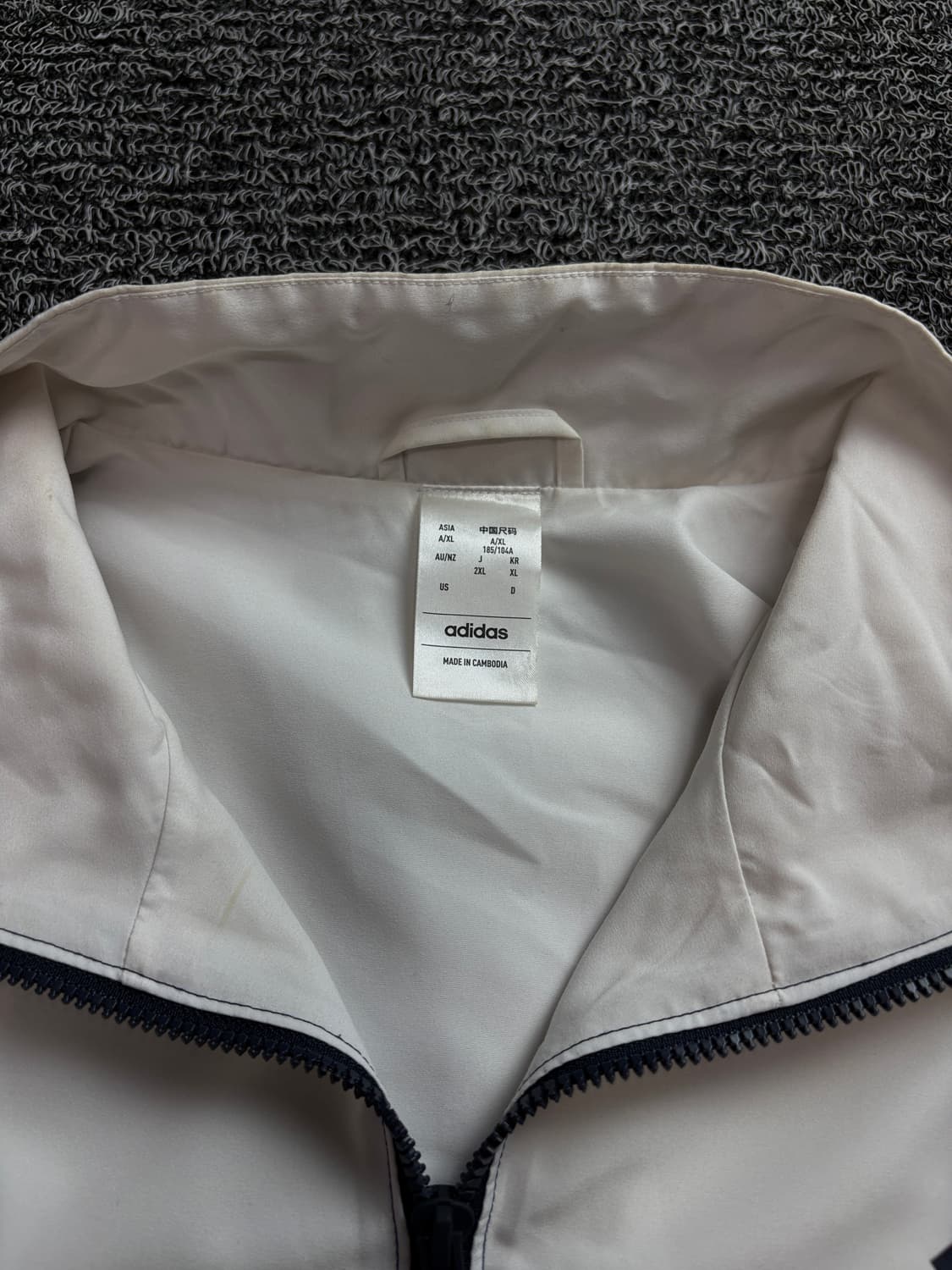 아디다스 배색 박시핏 우븐 트랙 바람막이 자켓 1488 상품이미지3