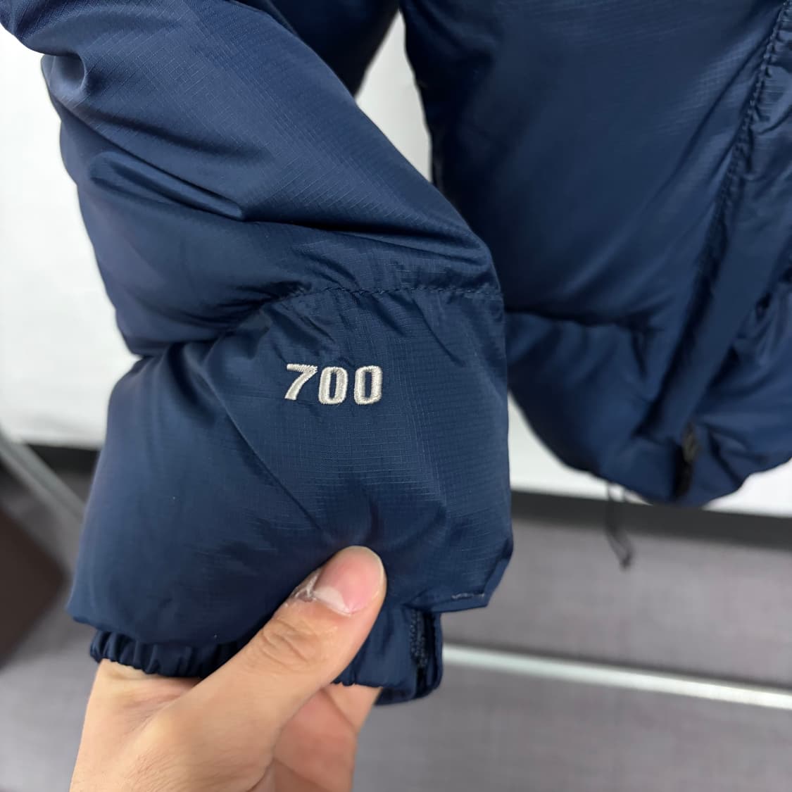 노스페이스 패딩 눕시 700 3 상품이미지4