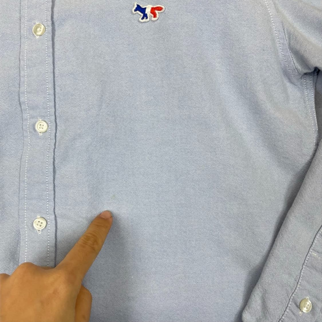 메종키츠네 스카이블루 트라이컬러 폭스패치 클래식 셔츠 L 상품이미지5