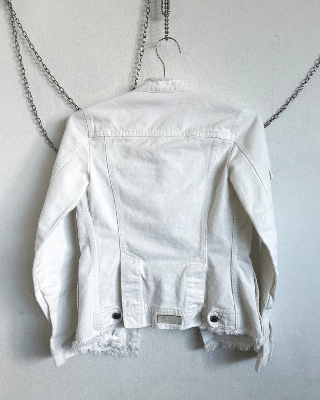 닐바렛 프리슈렁크 크롭컷 데님 트러커자켓 상품이미지6