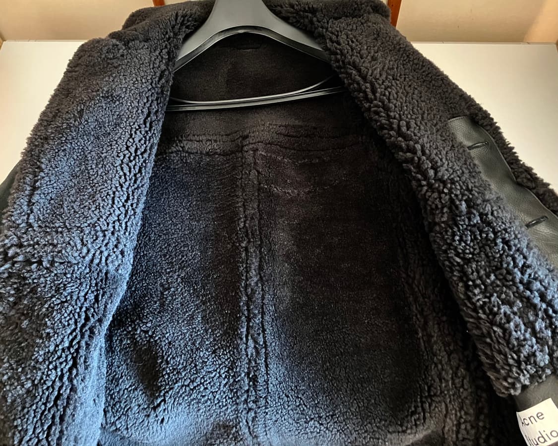 아크네 스튜디오 무스탕 코트 상품이미지3