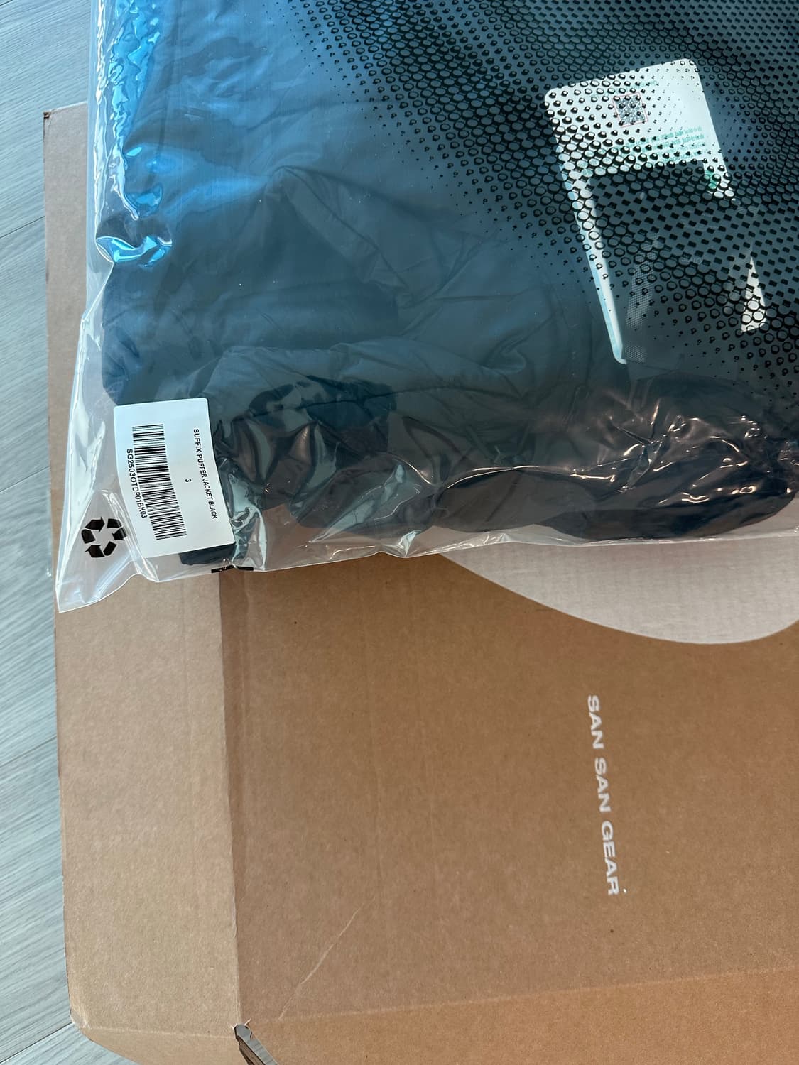 (3, 새제품) 산산기어 서픽스 푸퍼 경량패딩 자켓 블랙 상품이미지1