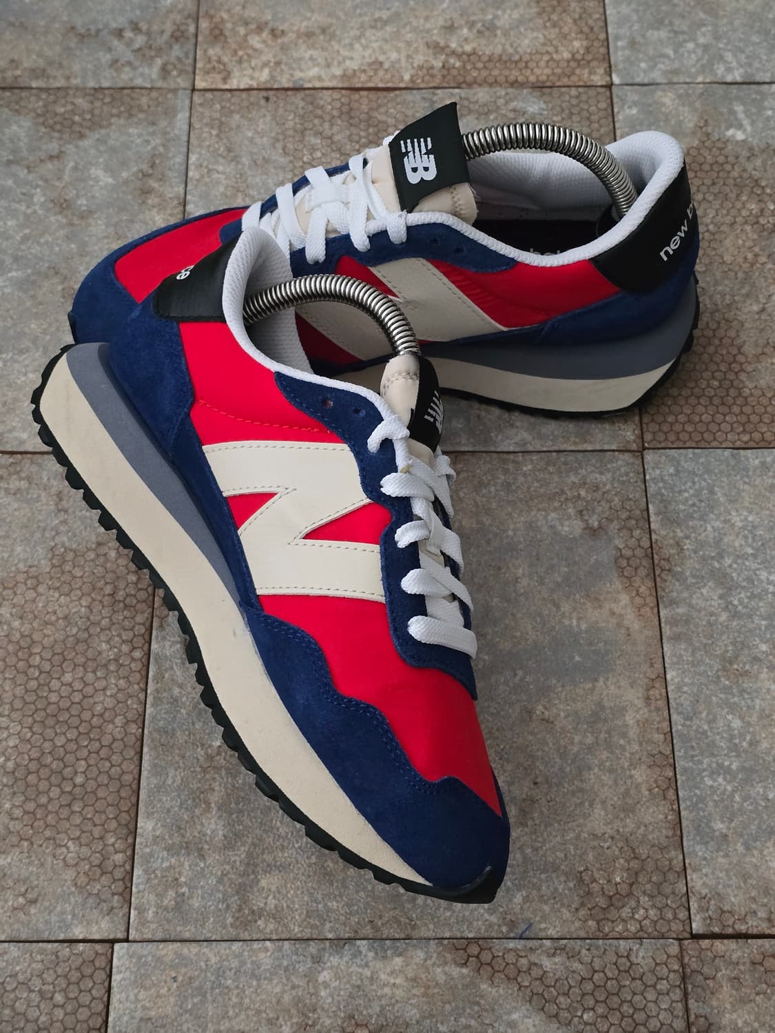 (230)뉴발란스 237 벨로시티 레드  상품이미지4