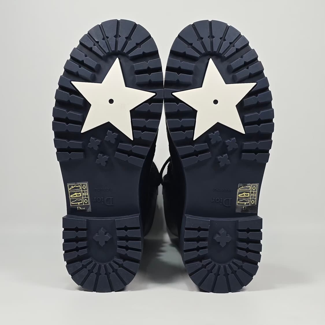 디올 오블리크 디올캠프 러버 앵클  레인부츠 ( 225~230 ) 상품이미지8