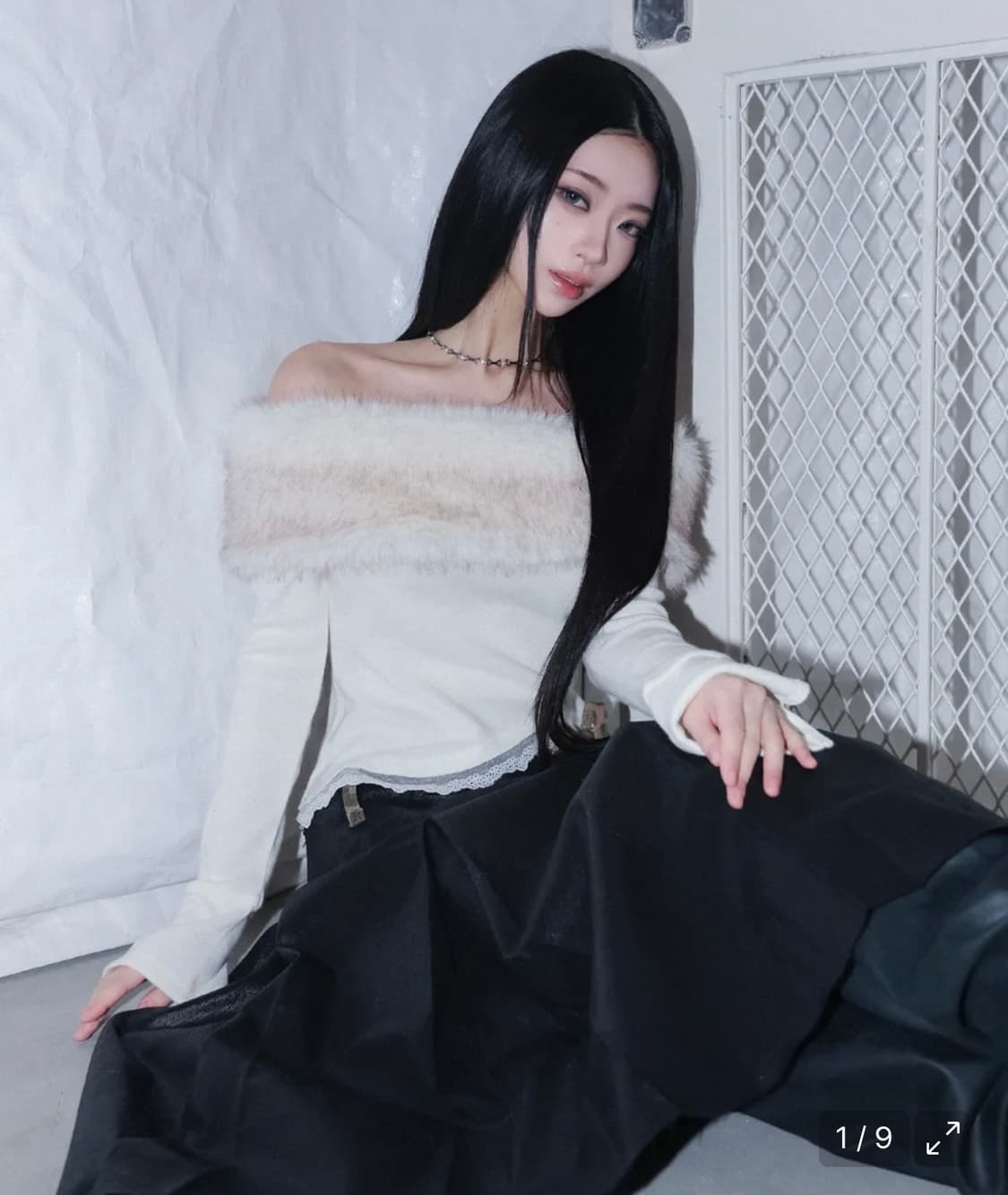 체리퀴리 bunny fluff off shoulder top 아이보리 상품이미지1