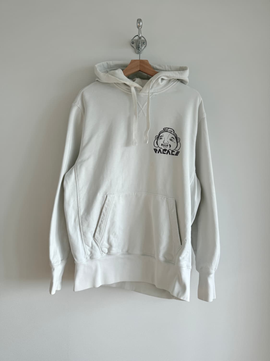 팔라스 X 에비수(PALACE X EVISU) 후드 상품이미지1