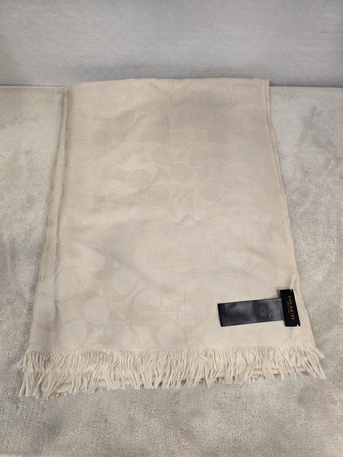 코치 남여공용 울 실크 혼방 머플러 겸 숄 상품이미지4