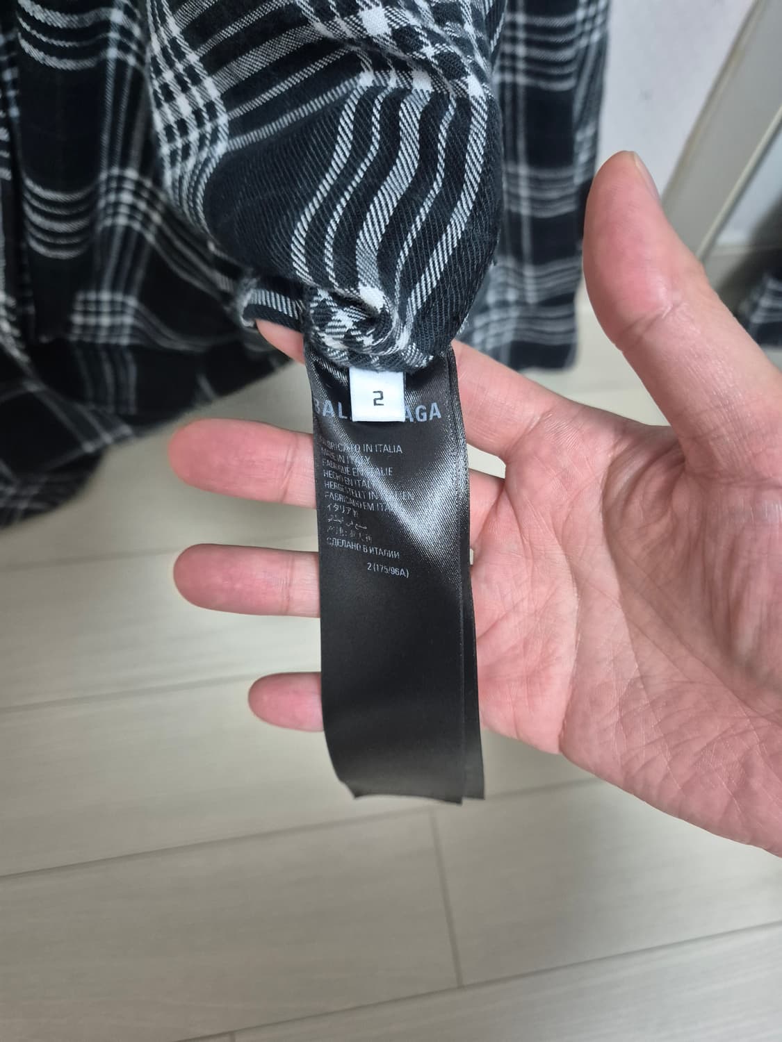 [2] 발렌시아가 트렁프뢰유 체크셔츠 상품이미지3