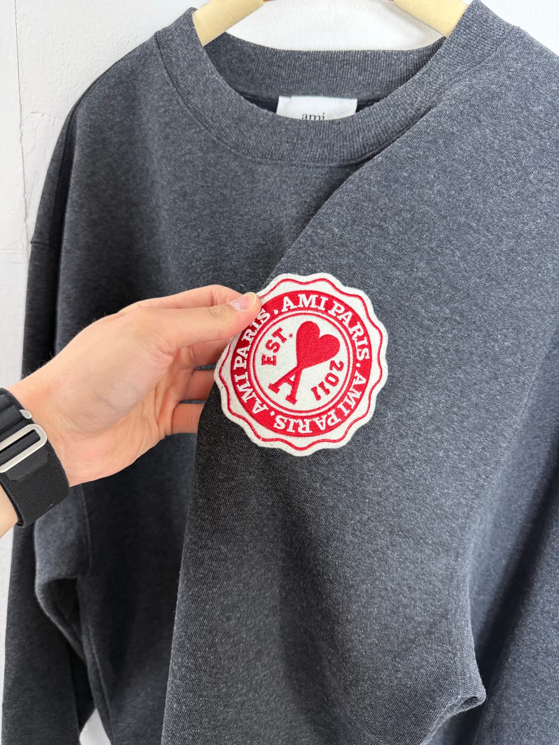아미 ami 아미맨투맨 스웻셔츠 맨투맨 상품이미지1
