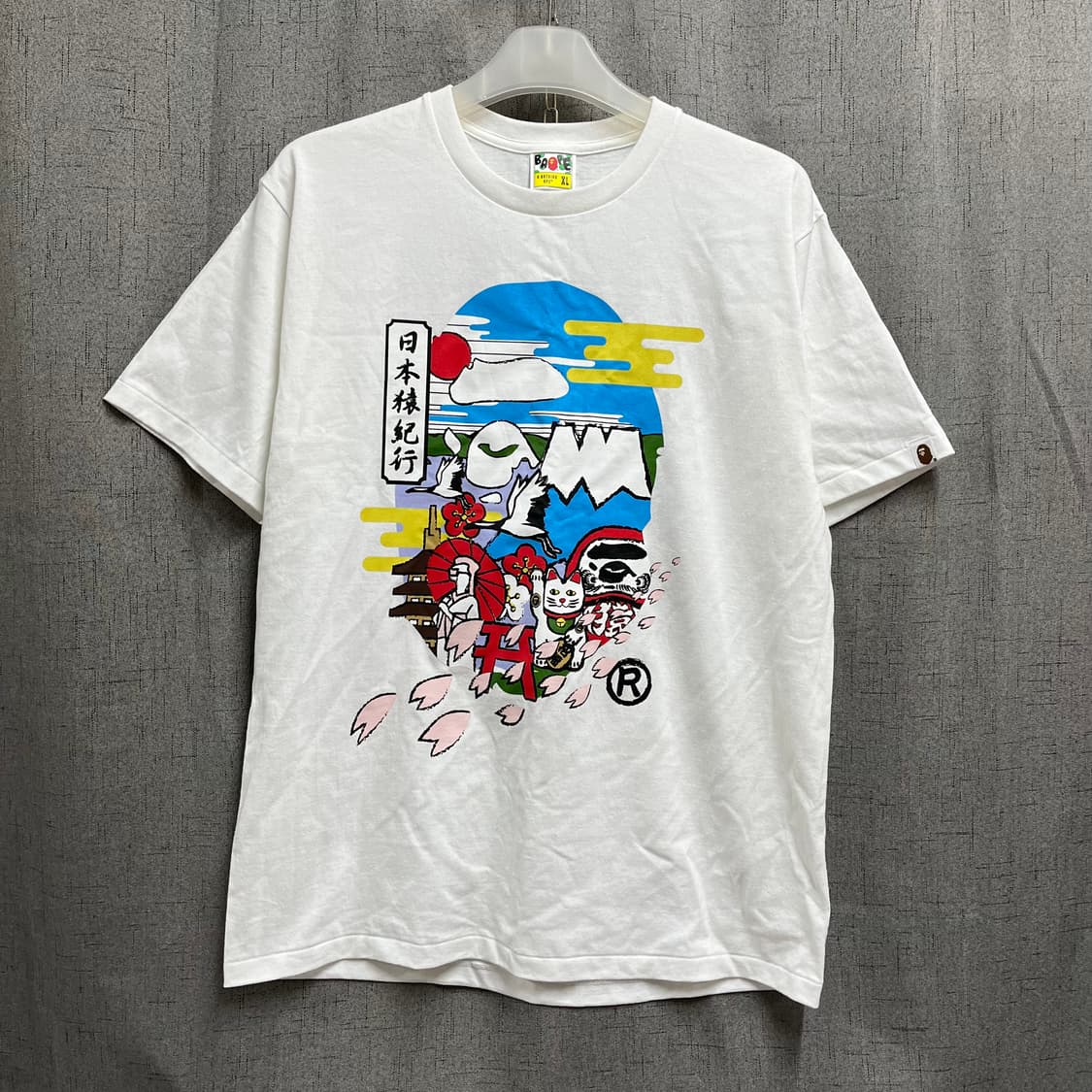 베이프 일본 프린팅 반팔 티셔츠 화이트 XL 상품이미지1