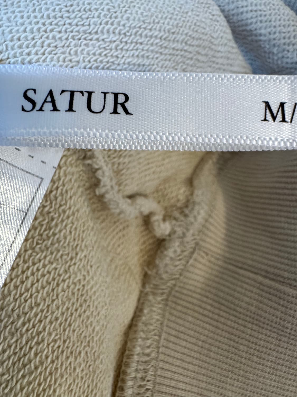 [M]세터 포시즌 아를 풀오버 스웻셔츠 베이지 상품이미지4