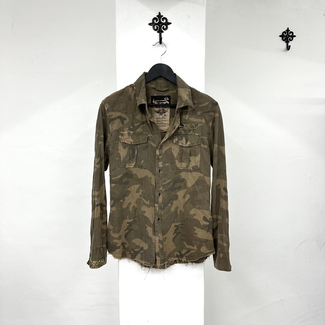 Python embroidery camo shirts 상품이미지4