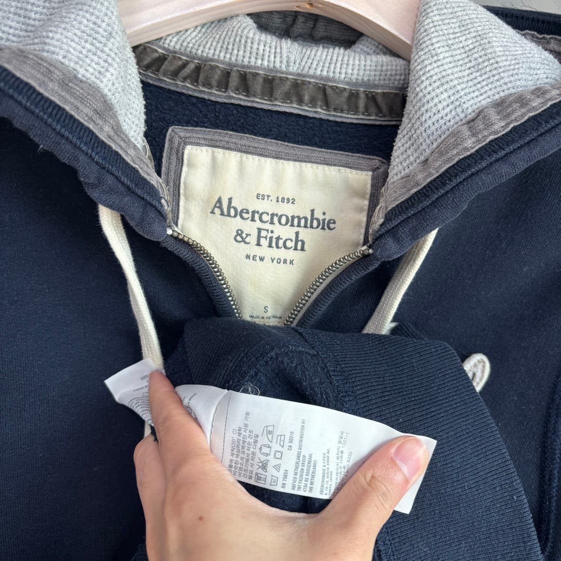 아베크롬비 후드집업 네이비 상품이미지3