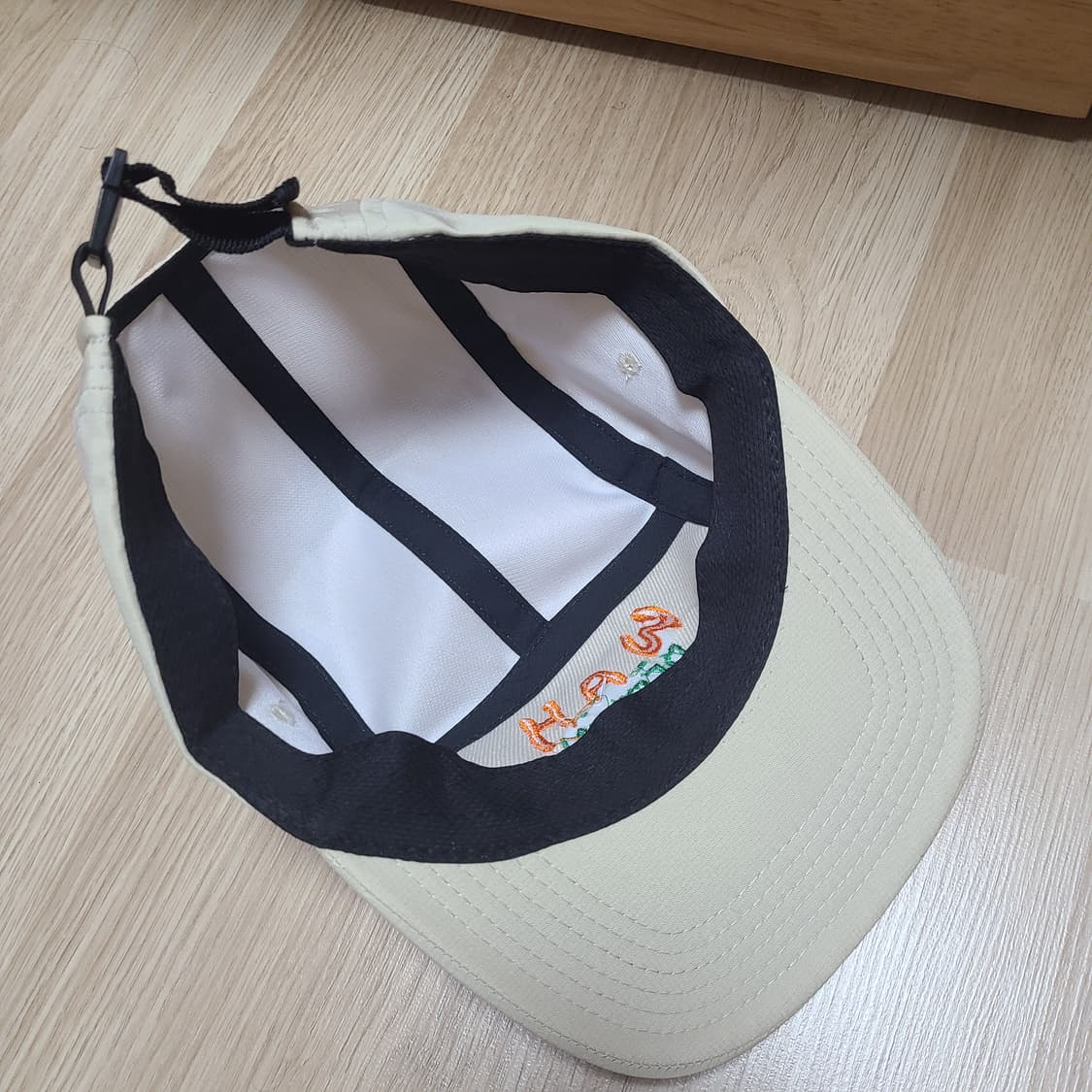 (새상품) 캠프캡 상품이미지4