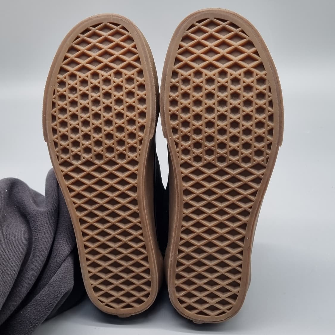 반스 올드스쿨 검솔 여성스니커즈235 상품이미지3