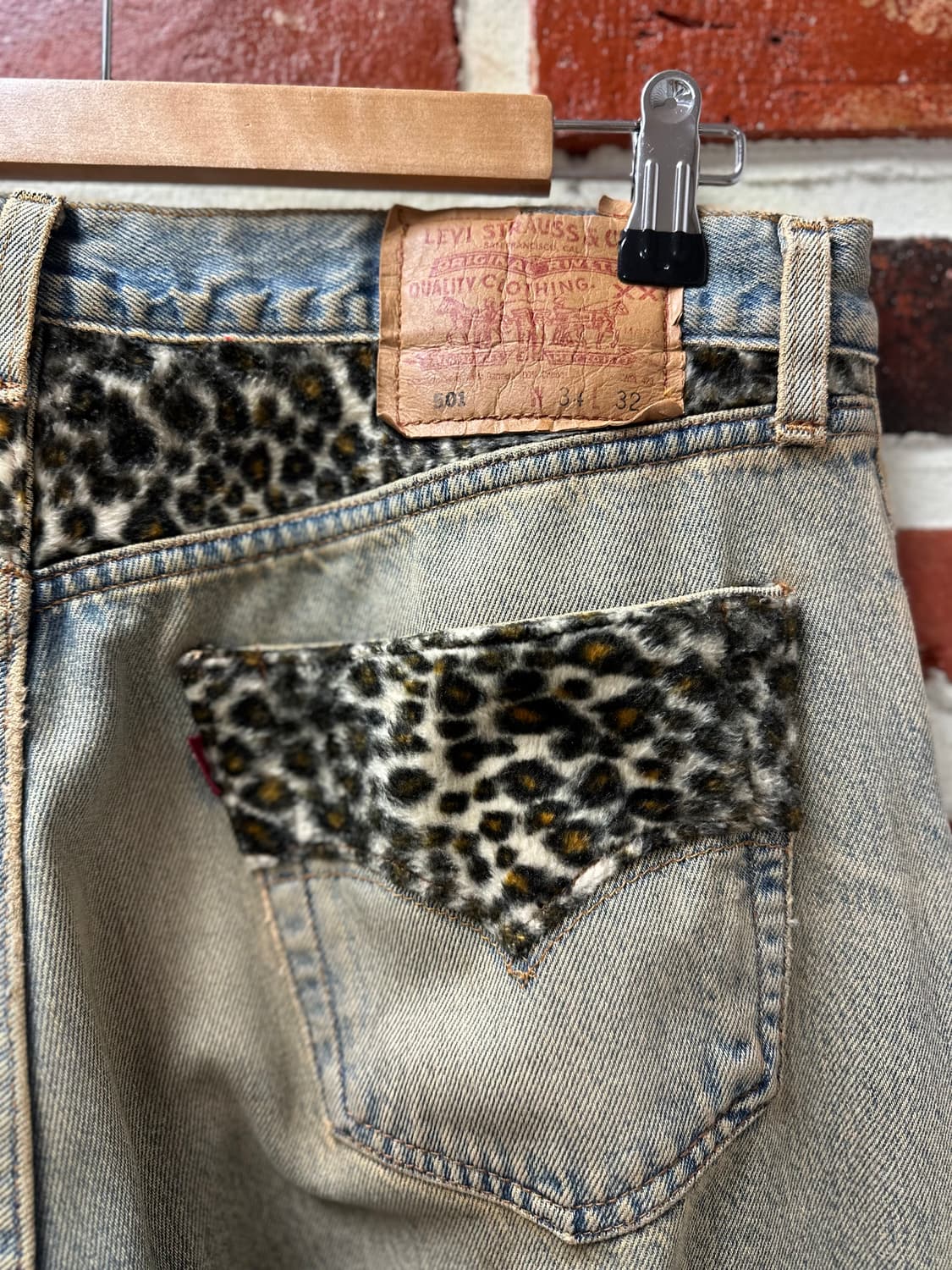 (32)리바이스 501 레오파드 데님 팬츠 상품이미지8