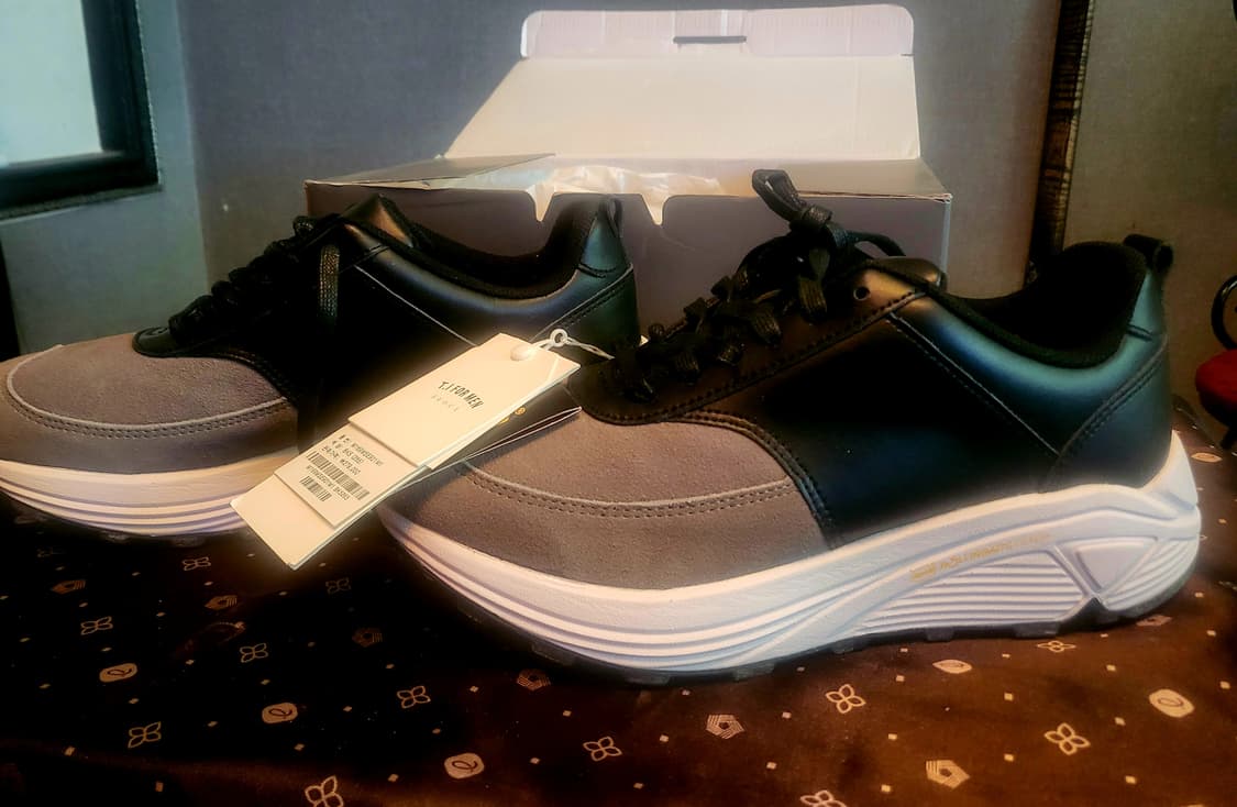 [ 택달린 새상품] 비브람 소가죽 티아이포맨   수입 신발 상품이미지1