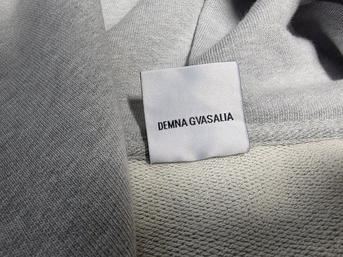 베트멍 2017 건클럽 한정 후드티 뎀나 발렌시아가 아카이브 상품이미지4