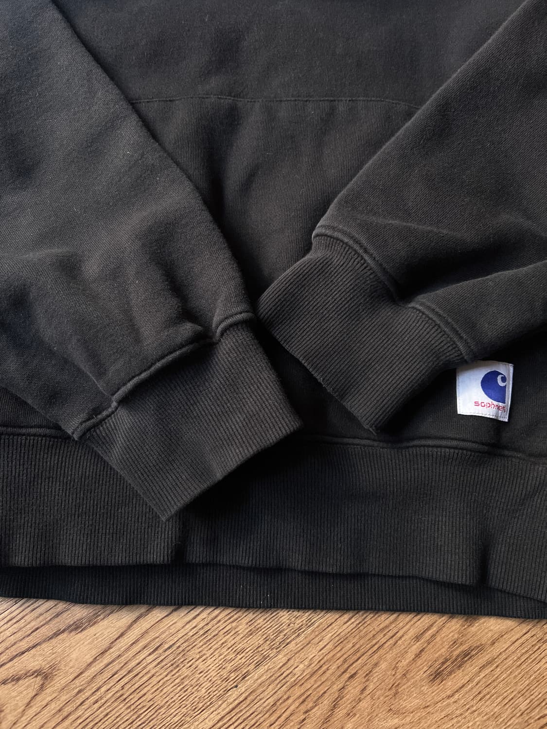 [L]칼하트x소프넷 블랙 후드 티셔츠 상품이미지6