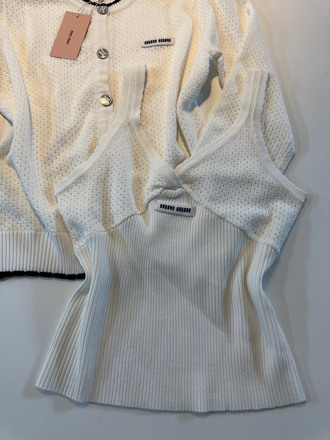 (새상품)미우미우나시가디건세트 상품이미지7