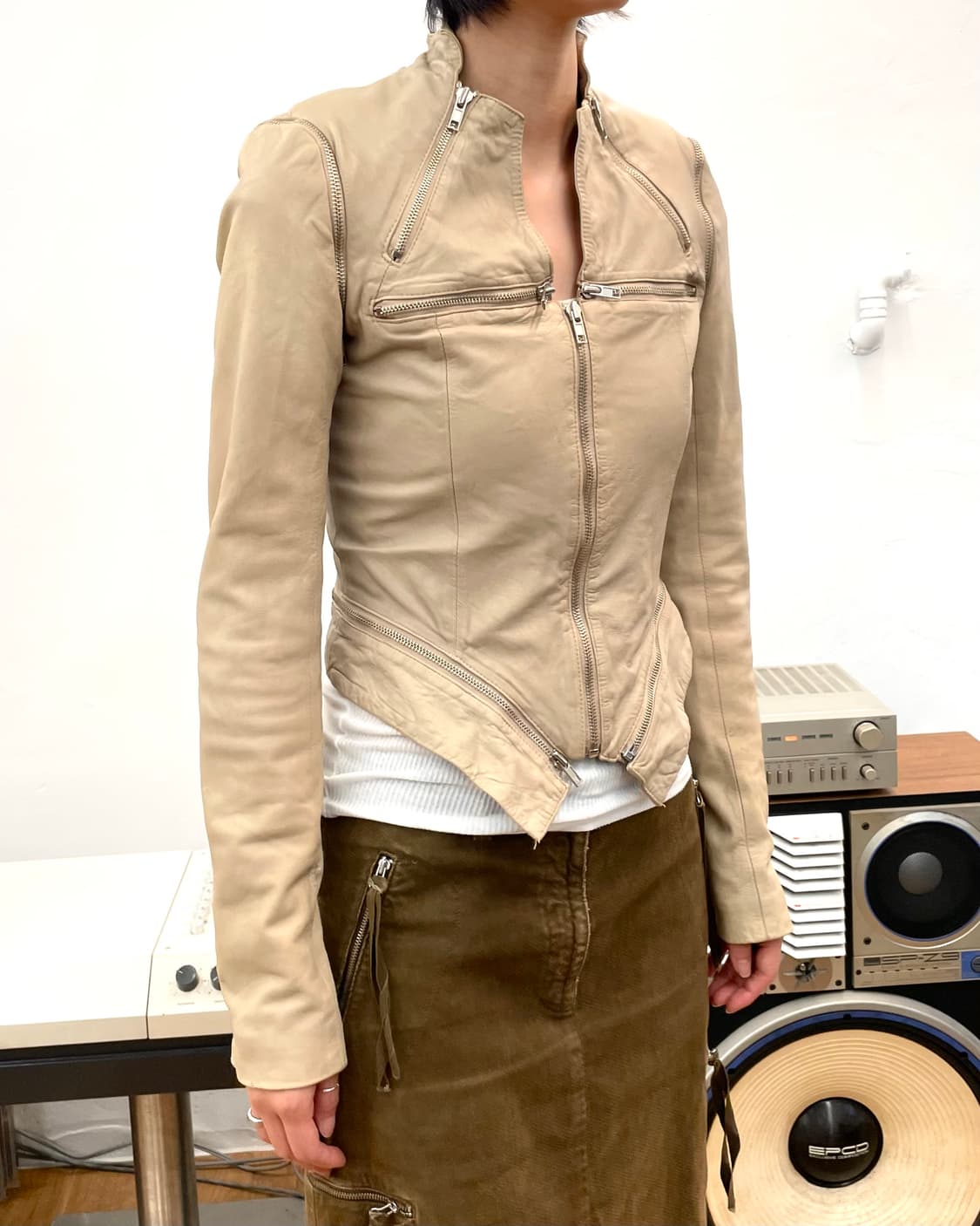 지퍼 디테일 레더 자켓 상품이미지2