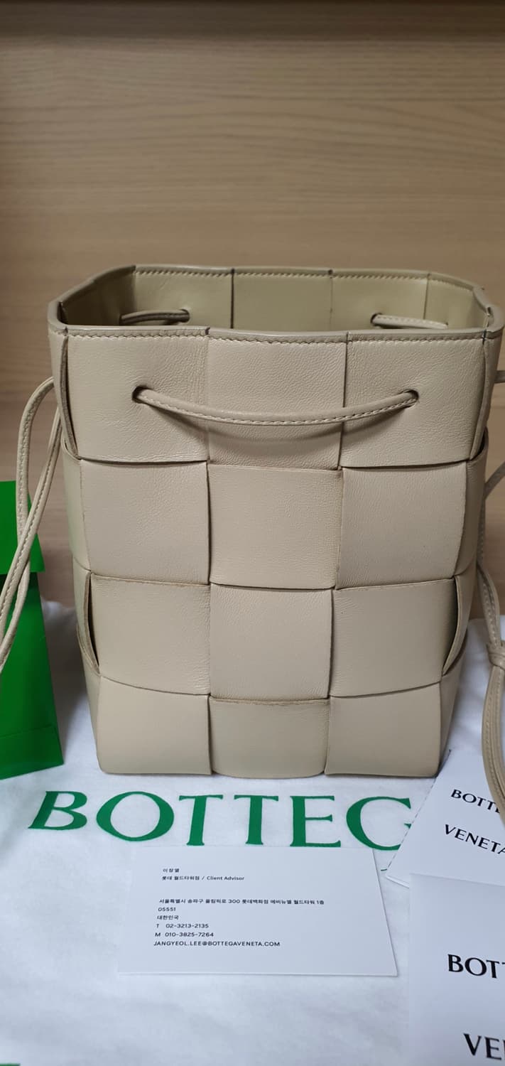 보테가베네타 버킷백/크로스백 스몰 정품S급(감정O) 상품이미지3