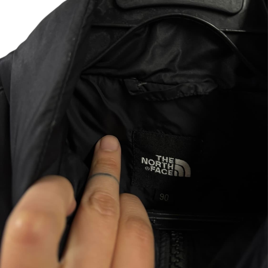 노스페이스 구스 경량패딩 상품이미지5