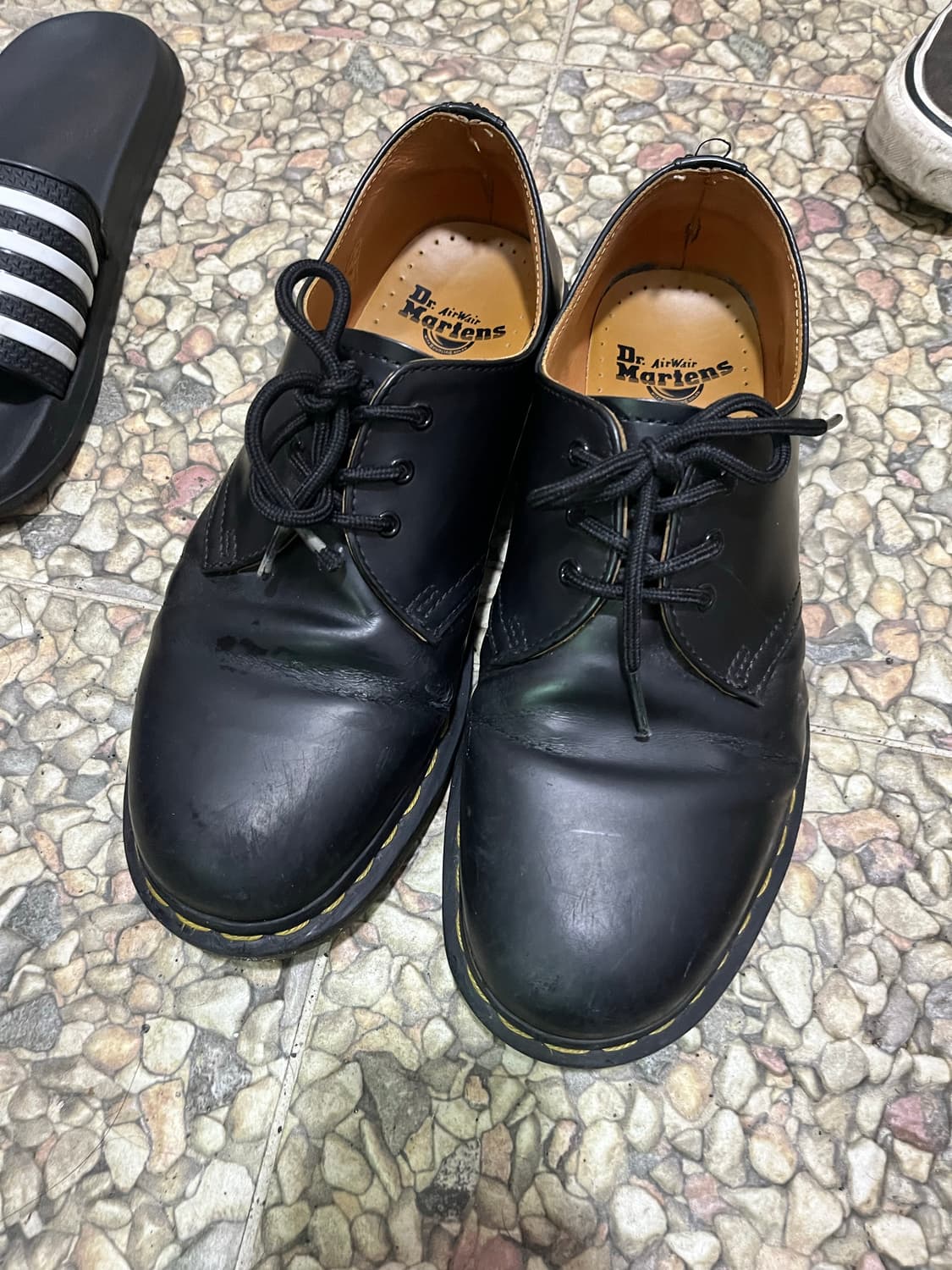 닥터마틴 1461 스무스 블랙 (260) 상품이미지1