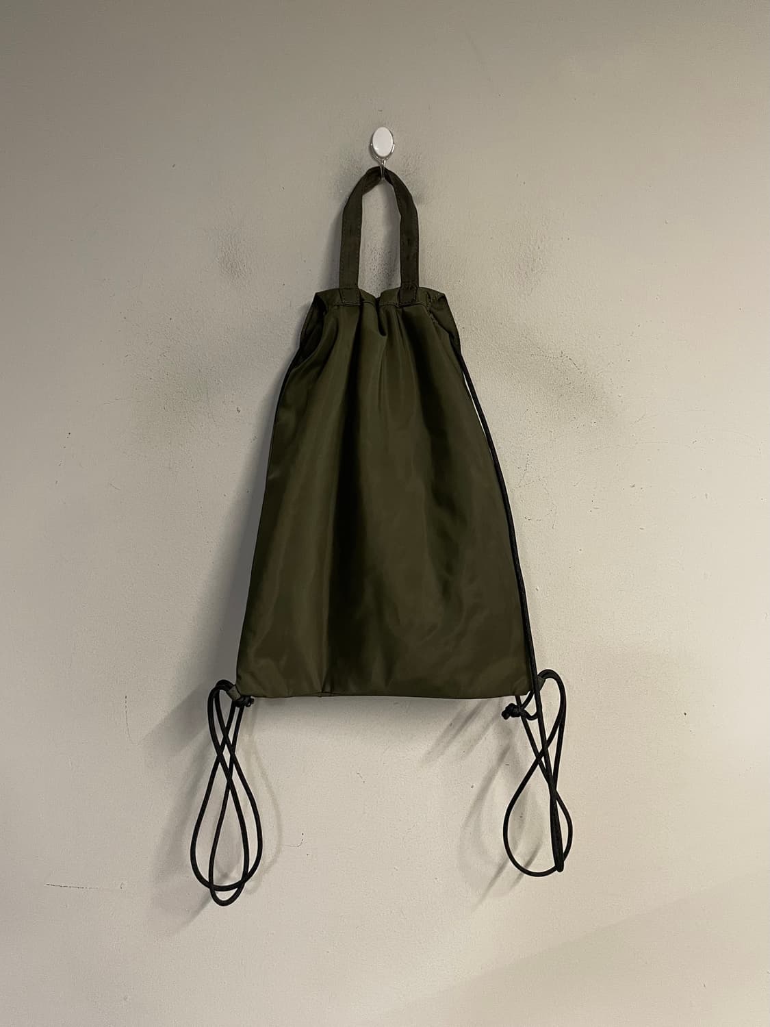 COLONY 2139 drawstring bag khaki  상품이미지4