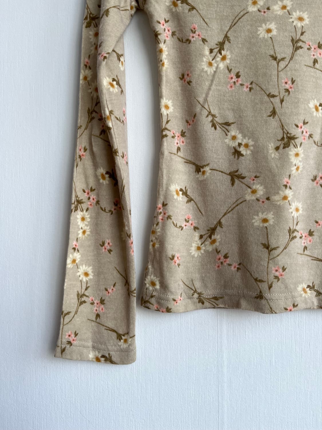 DINN TAN AISE 퍼 트리밍 긴팔  상품이미지3