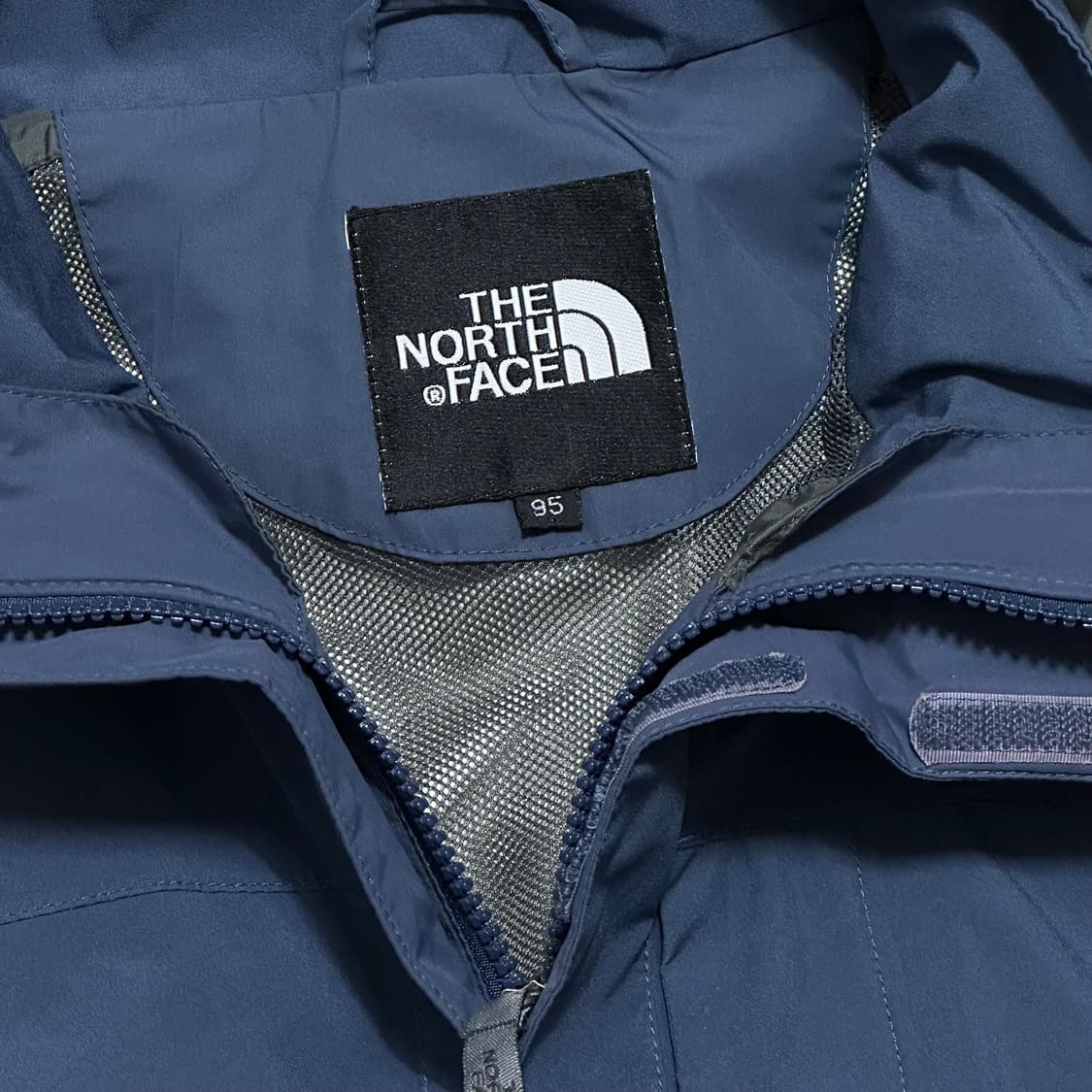 노스페이스 고어텍스 딥블루 바람막이 상품이미지7