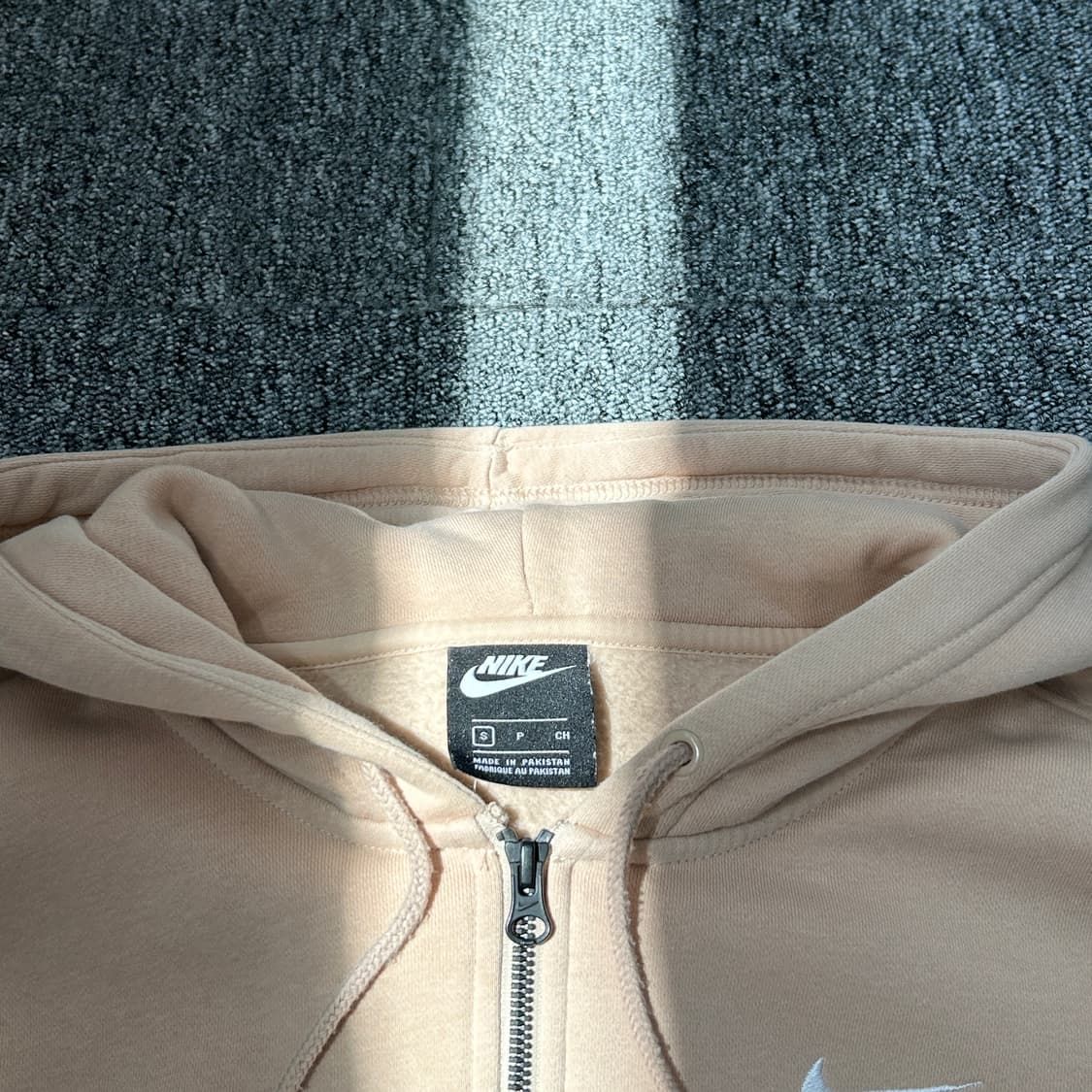 나이키 기모 크롭 후드집업 상품이미지4