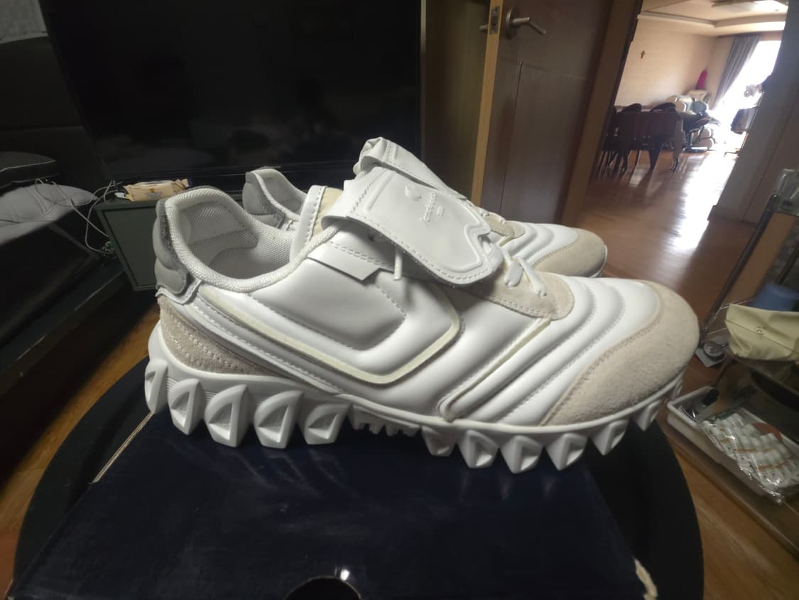 [새제품]] 판토폴라 도로 비브람 솔 볼 텅 스니커즈 (풀박스) /270 상품이미지3