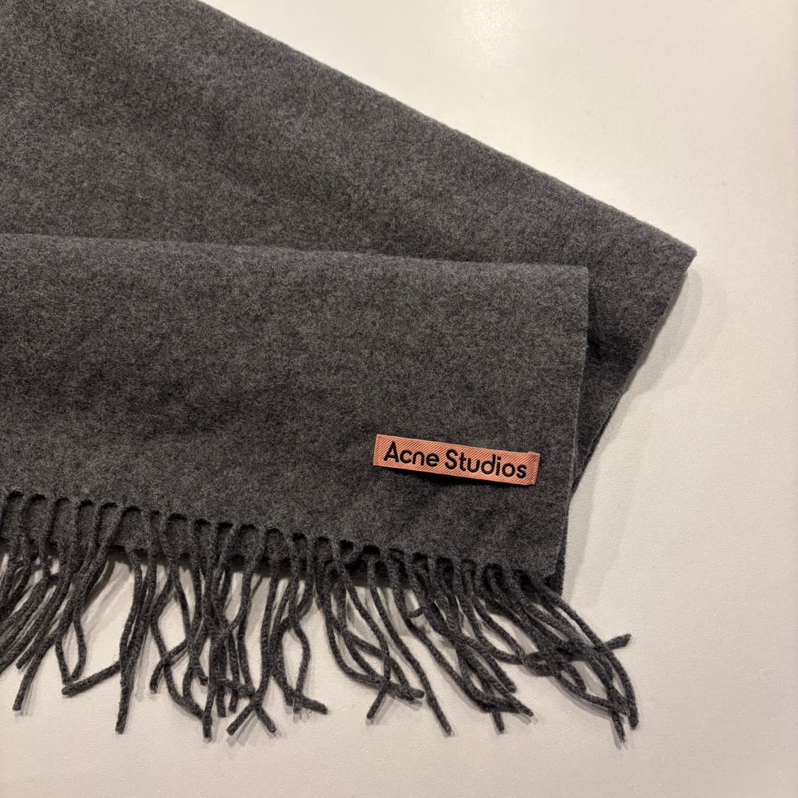 아크네 스튜디오 캐나다 내로우 뉴 울 머플러 그레이 멜란지 상품이미지1